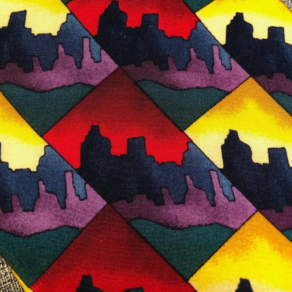 JERRY GARCIA Men’s Silk Tie - “Dawn at the Ritz Carlton” - Collection 8 - NWOT - Picture 3 of 6